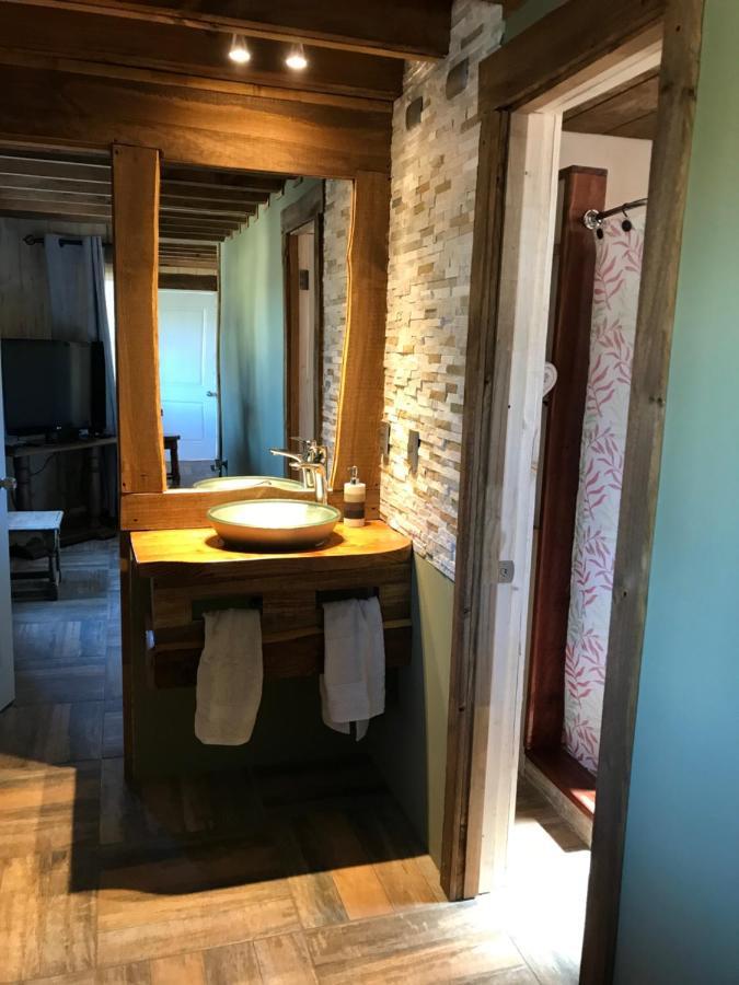 De La Ochi Hotel